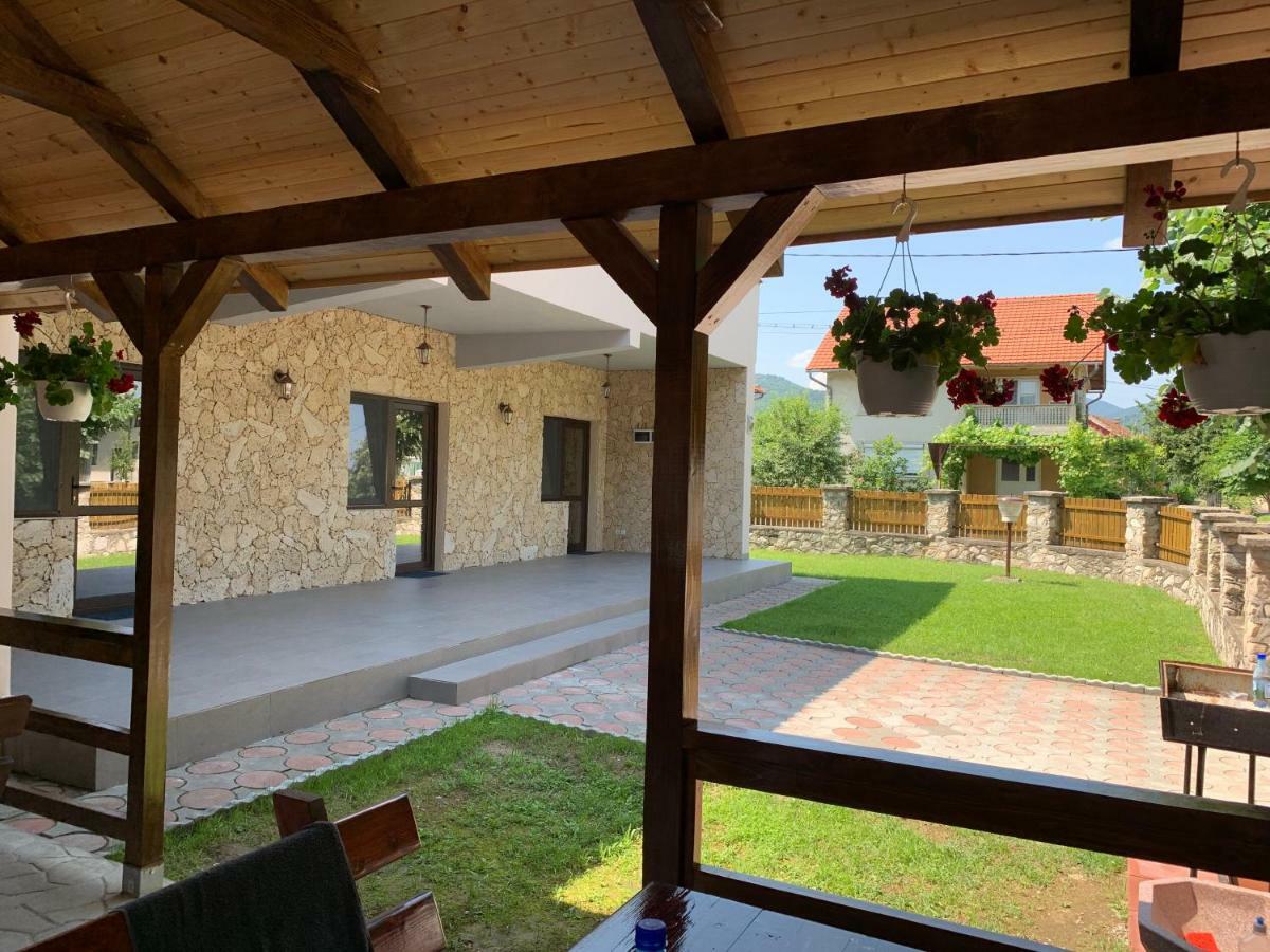 Casa Roka Daire Ieşelniţa Dış mekan fotoğraf